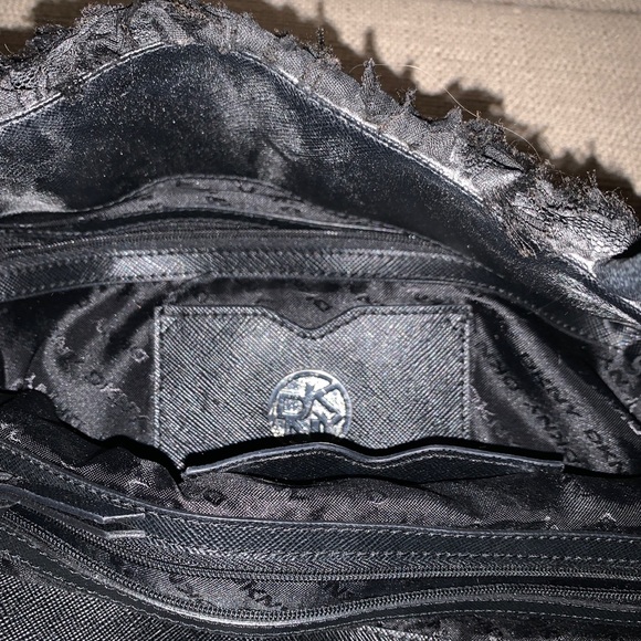 Donna Karan flowered embossed tote - Picture 4 of 4